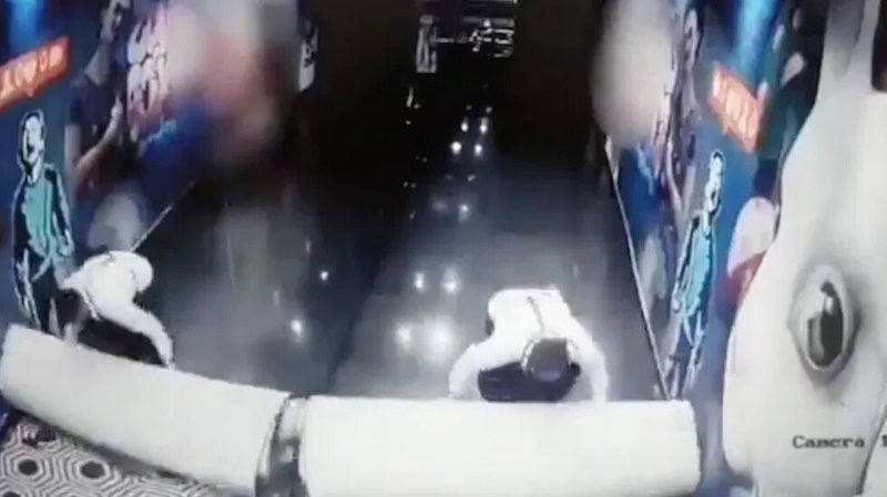 Presentan videos de cómo se alteró escena del crimen donde asesinaron a Aristóteles Sandoval, exgobernador de Jalisco