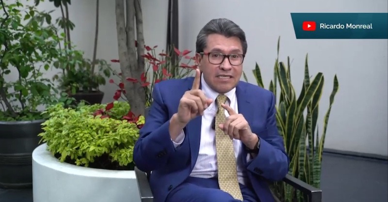 Regular redes sociales es para proteger democracia y libertad de expresión: Monreal