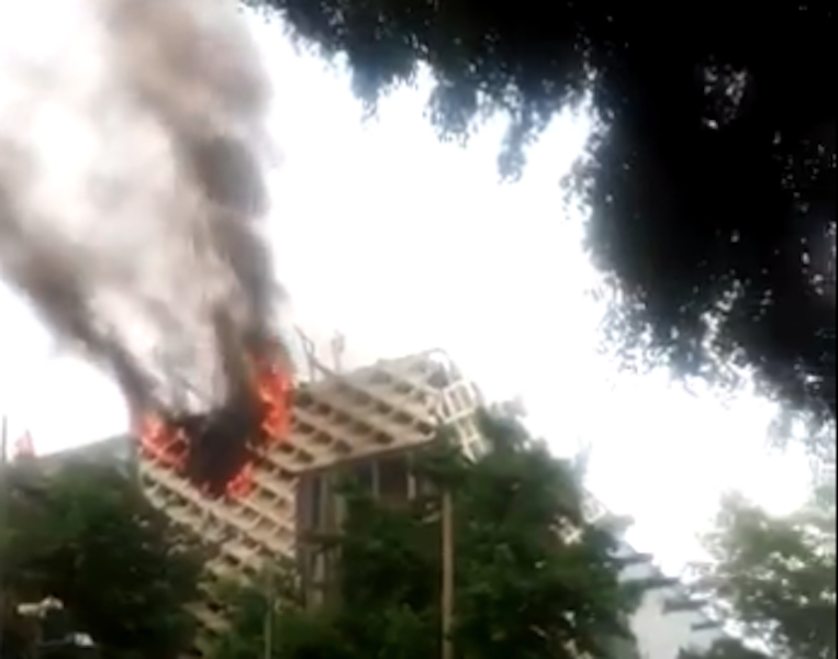 Reportan incendio en zona de Polanco