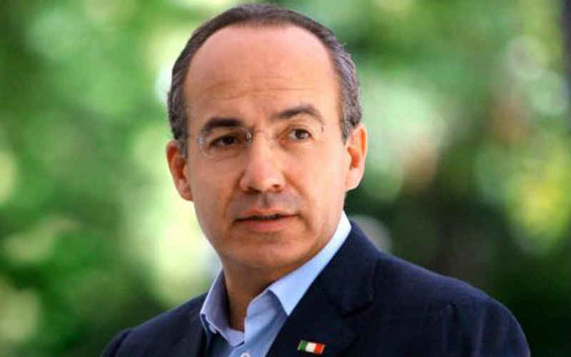 Le desea pronta recuperación AMLO a Felipe Calderón tras dar positivo a Covid-19