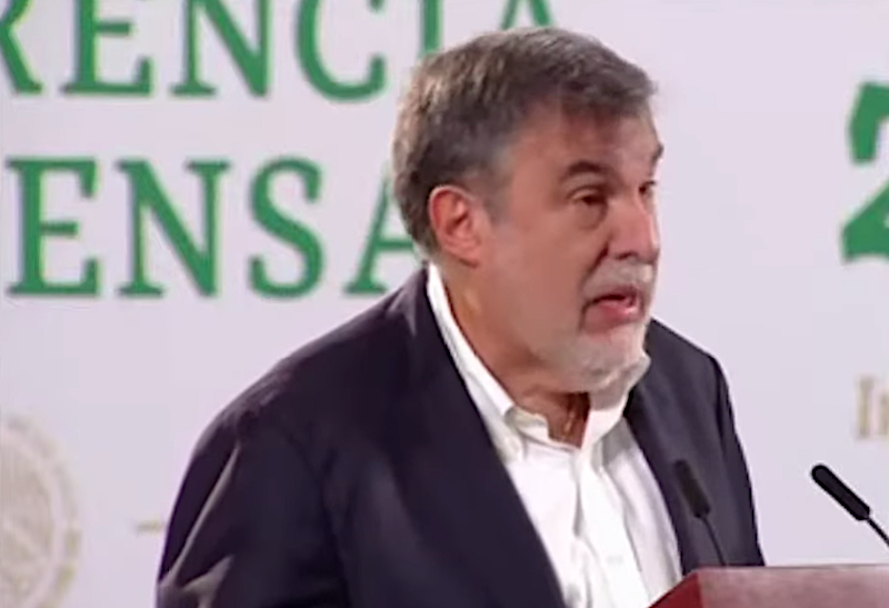 ‘Me voy muy agradecido con el presidente’, dice Julio Scherer en su despedida