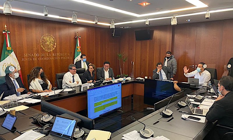 No hay ‘humo blanco’ entre Morena y oposición para cambiar pregunta para revocación de mandato