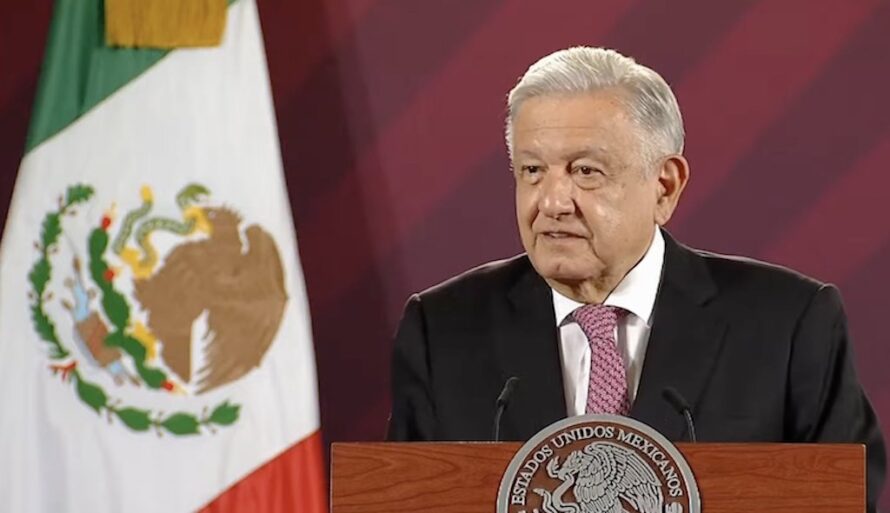‘Hay la posibilidad de una reunión con los consejeros del INE’, adelanta AMLO