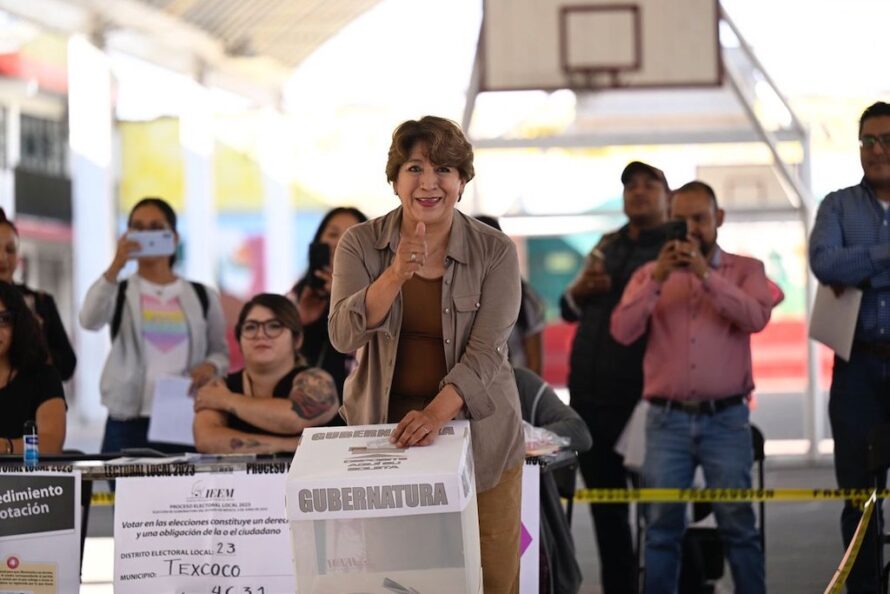 Vota Delfina Gómez en Texcoco; ‘estoy muy contenta’