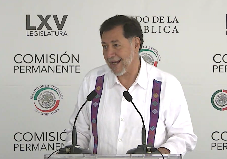 Reclama Fernández Noroña a AMLO no invitarlo a cena con ‘corcholatas’