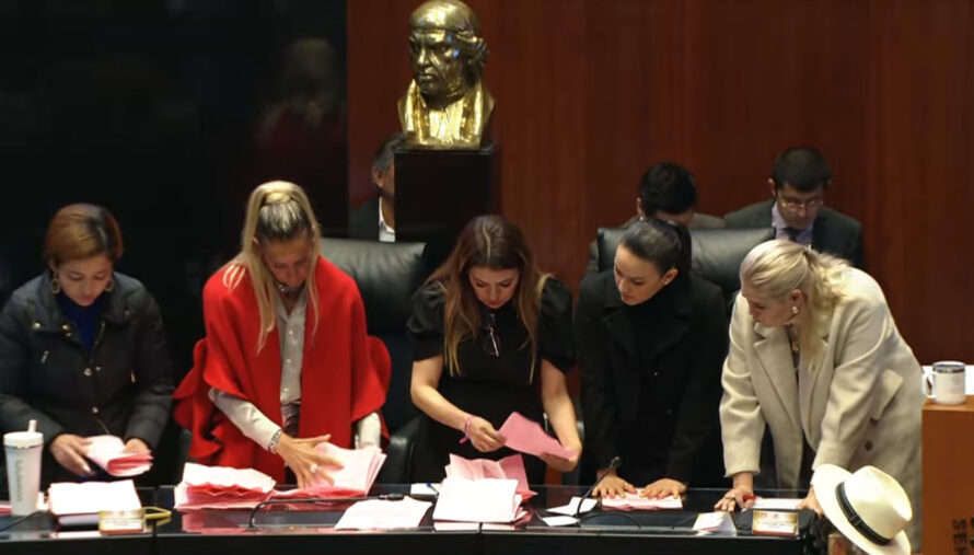 Otra vez Morena se niega a nombrar a dos comisionados del INAI