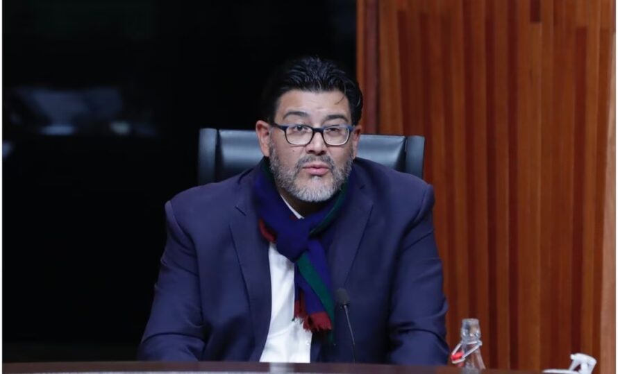Rechaza Reyes Rodríguez renunciar a presidencia del Tribunal Electoral