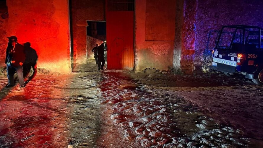 Comando armado asesina a 12 personas y hiere a 11 más en posada en ex hacienda de Salvatierra, Guanajuato