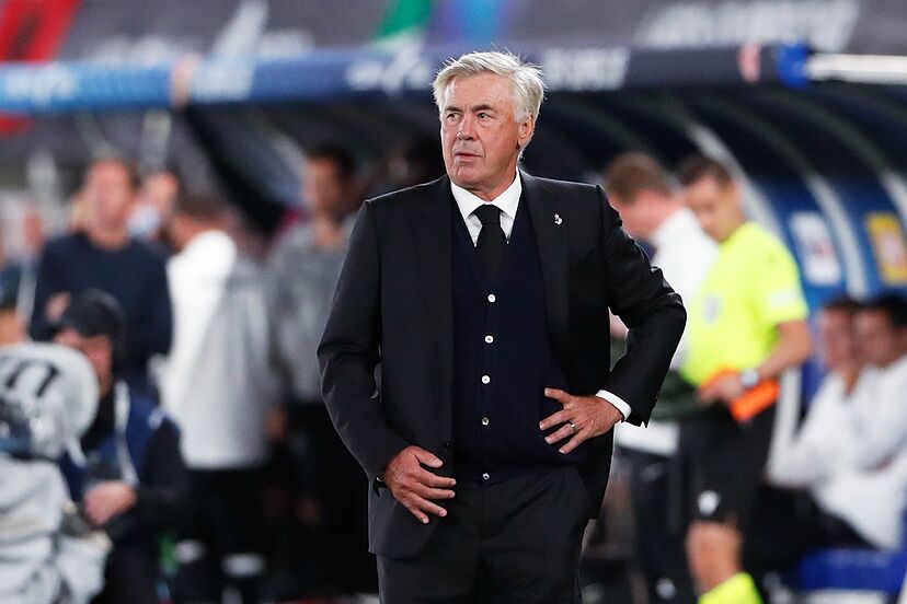 Renueva Carlo Ancelotti con el Real Madrid hasta 2026