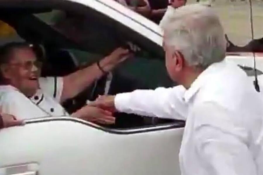 Pide AMLO “respeto a la familia” tras muerte de Consuelo Loera, mamá de “El Chapo”