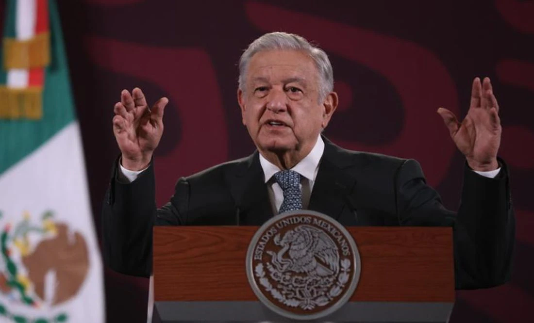 Detalles de la Conferencia Matutina de AMLO, 11 de enero: Acusaciones, Desempeño Gubernamental y Proyectos en Marcha