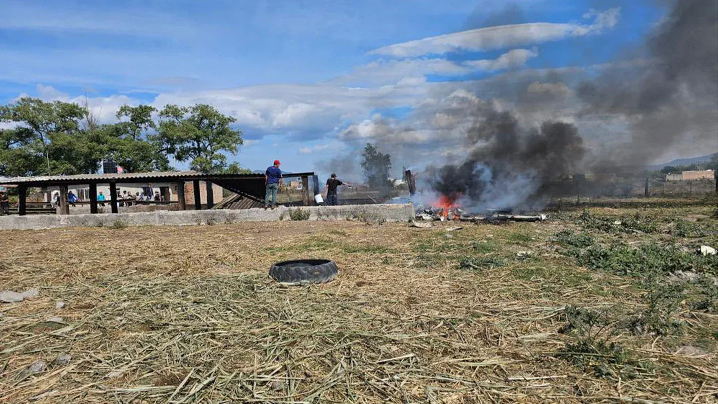 Accidente Aéreo en Nayarit: Cuatro Personas Fallecidas tras Desplome e Incendio de Avioneta en Armadillo