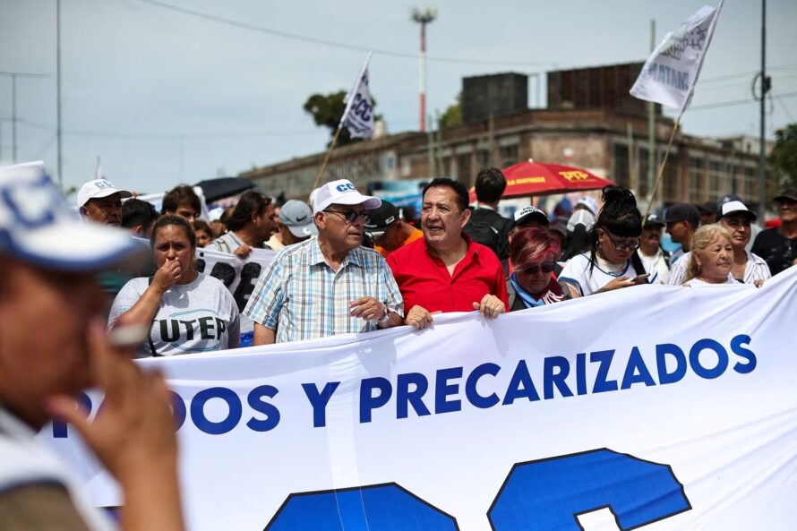 Tribunal de Argentina suspende reformas laborales de Milei