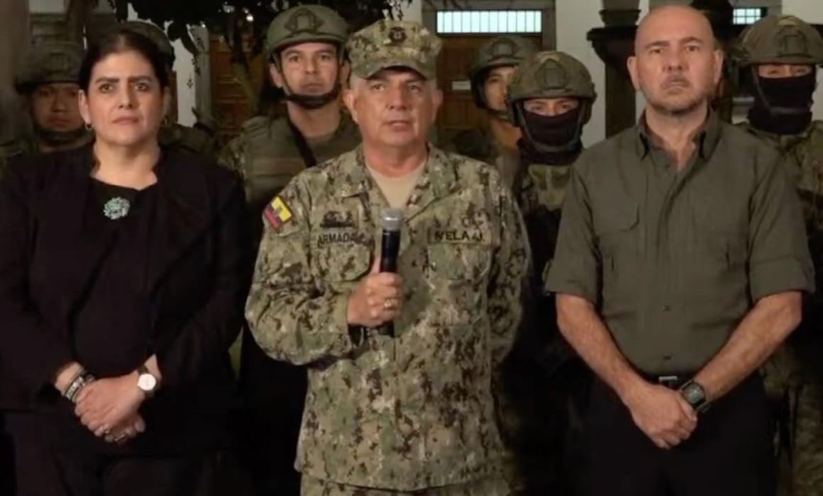 Ecuador Declara Objetivo Militar a Grupos Identificados en Nuevo Decreto