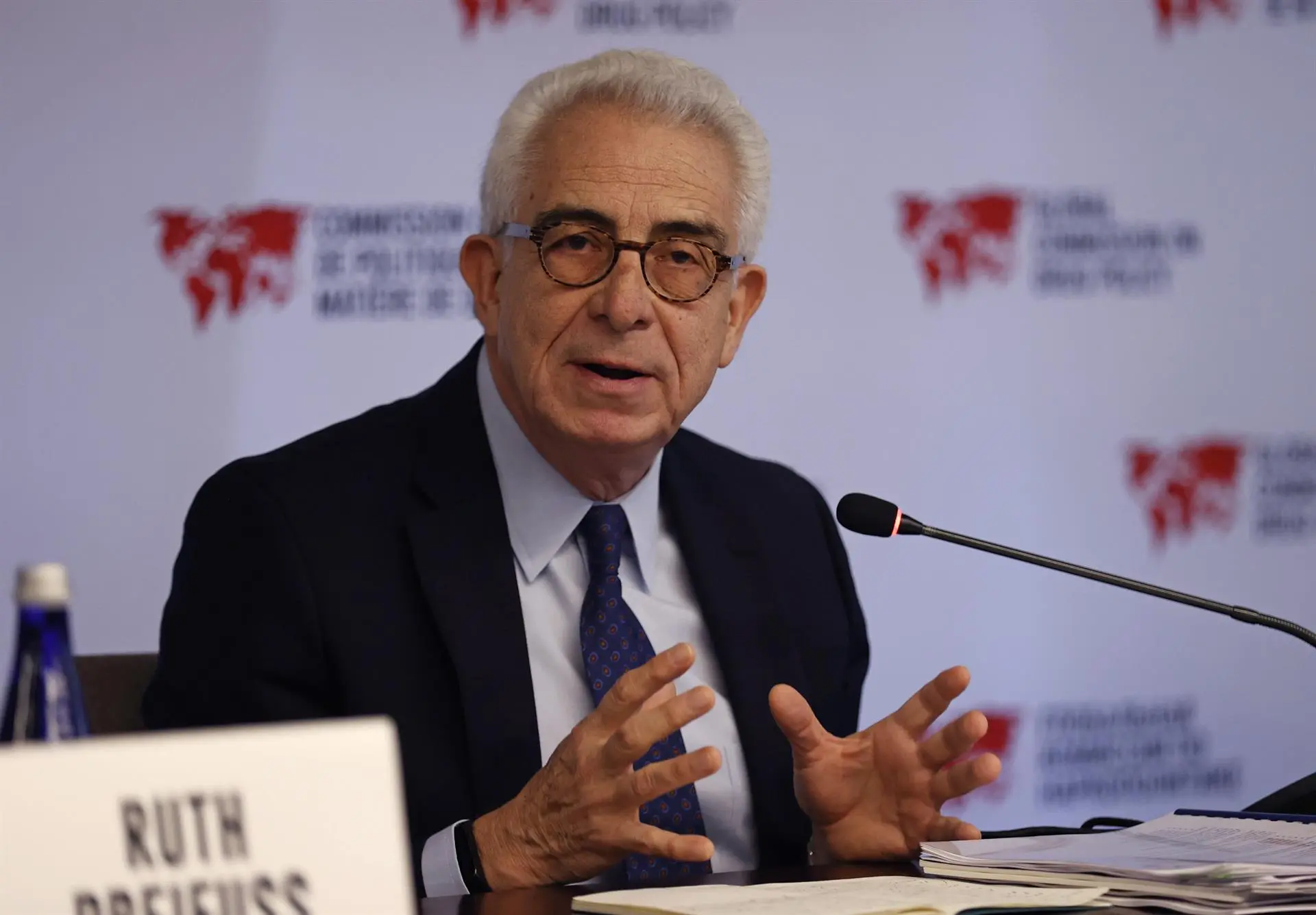 AMLO Desafía a Zedillo a Responder Preguntas Sobre su Gobierno