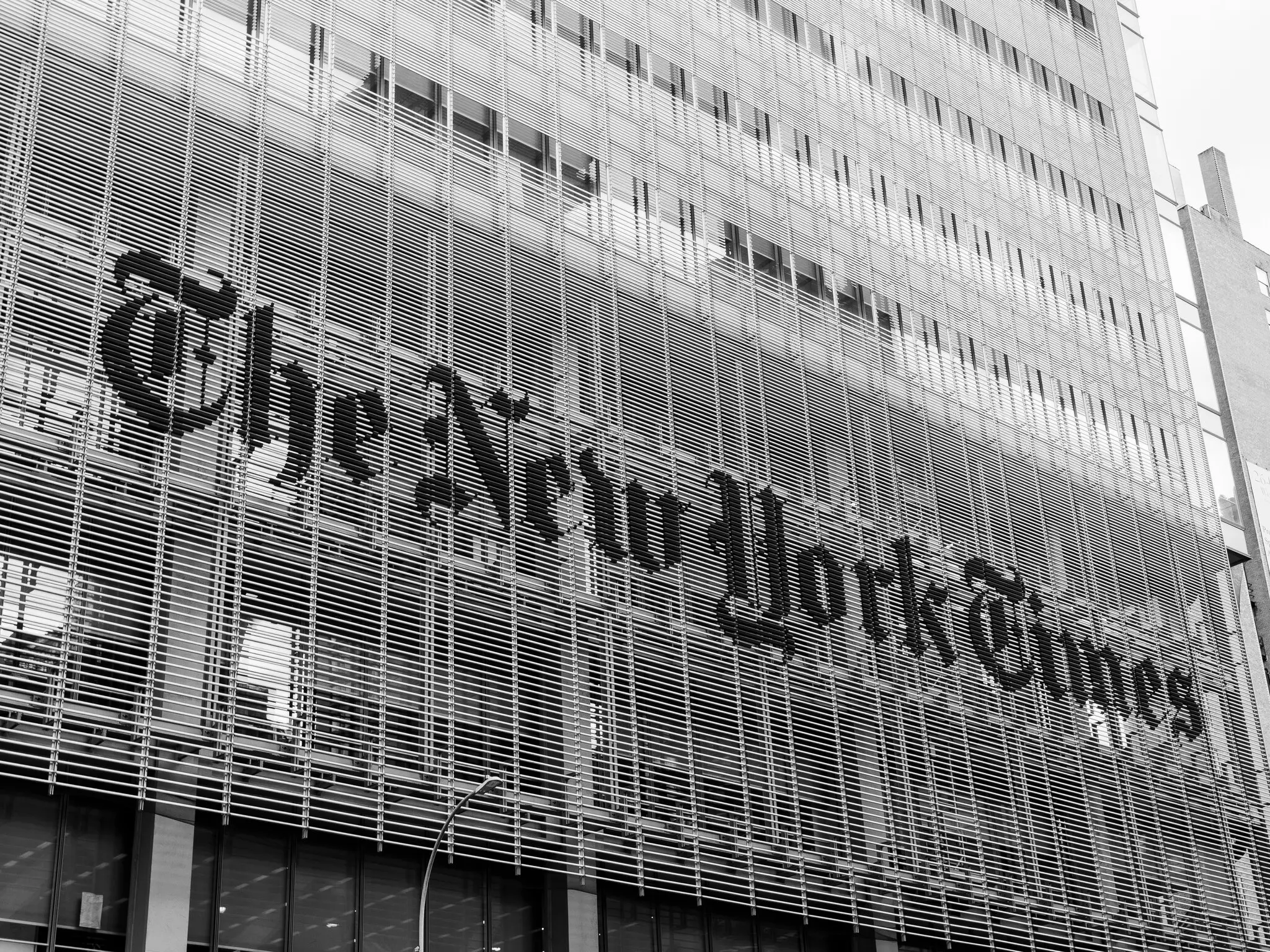 Presunto Vínculo con Narcotráfico: AMLO Desestima Reportaje del New York Times