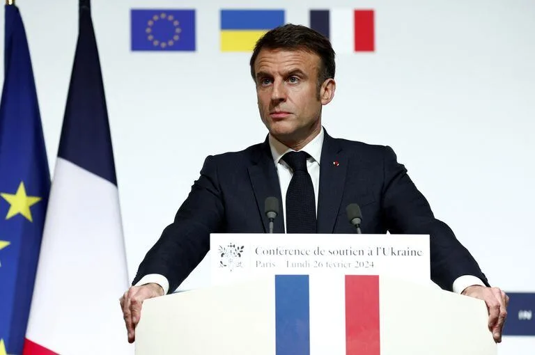 Europa Rumbo a una “Economía de Guerra”: Macron Aboga por Medidas Drásticas ante la Invasión Rusa en Ucrania