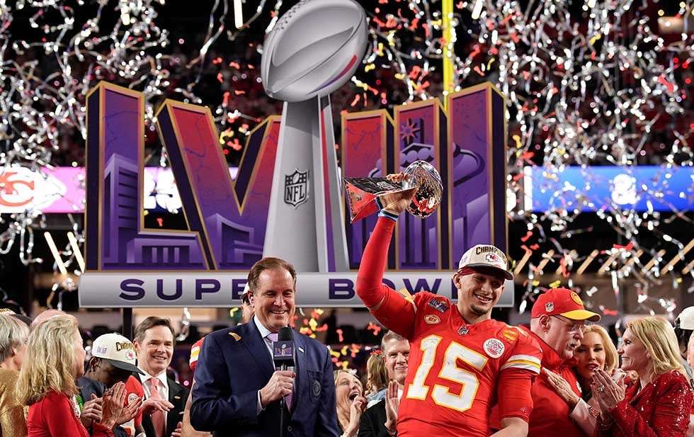 Victoria Épica: Kansas City Chiefs Logra el Bicampeonato en un Electrizante Super Bowl 2024