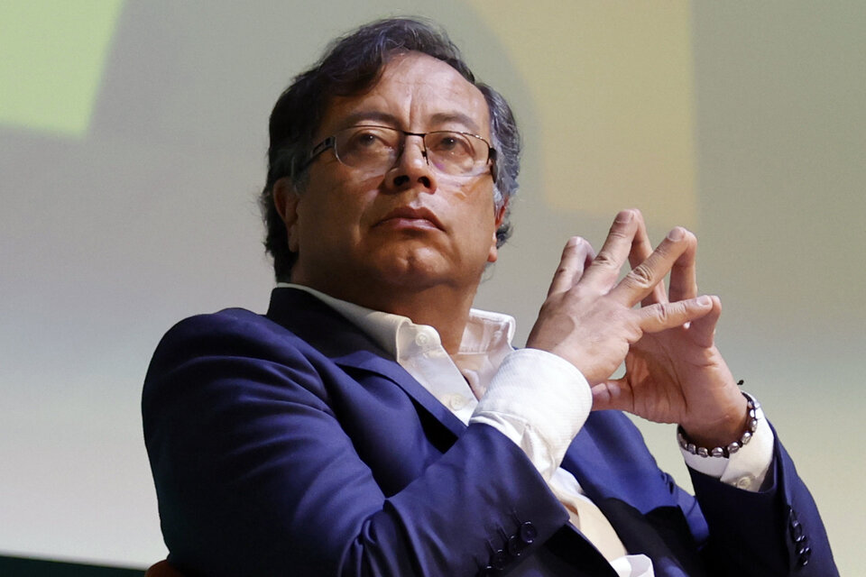 Gustavo Petro Recibe Nominación al Premio Nobel de la Paz 2024