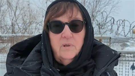 Madre de Navalny afirma haber visto el cuerpo de su hijo y denuncia presiones para un entierro discreto