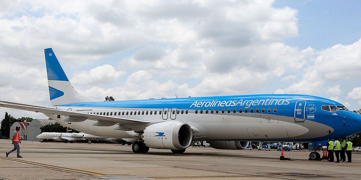 Paro aeronáutico en Argentina causa cancelación de más de 300 vuelos y afecta a más de 24,000 pasajeros