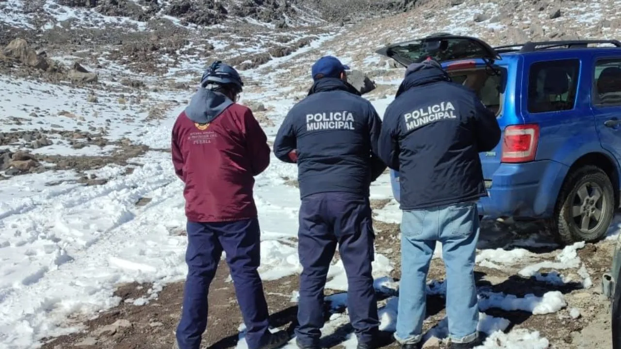 Rescate Exitoso en el Pico de Orizaba: 10 de 11 Alpinistas Seguros, pero Guía Aún Desaparecido
