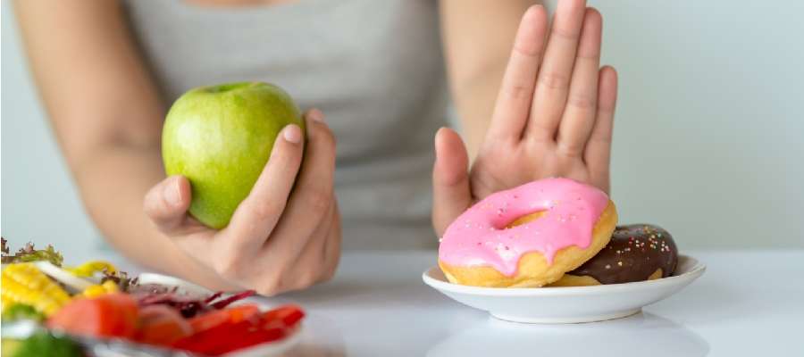 Estrategias efectivas para reducir el consumo de comida rápida en casa sin recurrir a prohibiciones ni recompensas