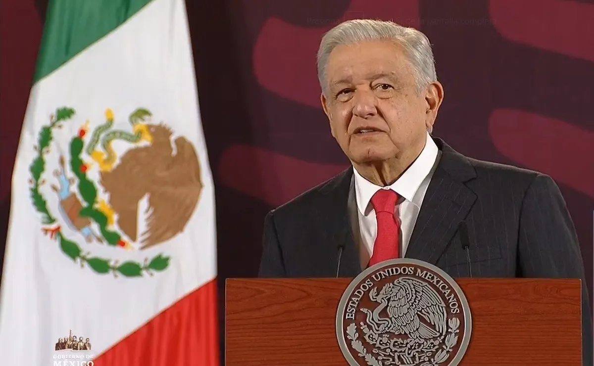 Resumen de la Mañanera de AMLO:  – Marcha por la democracia, Reforma Constitucional, y más