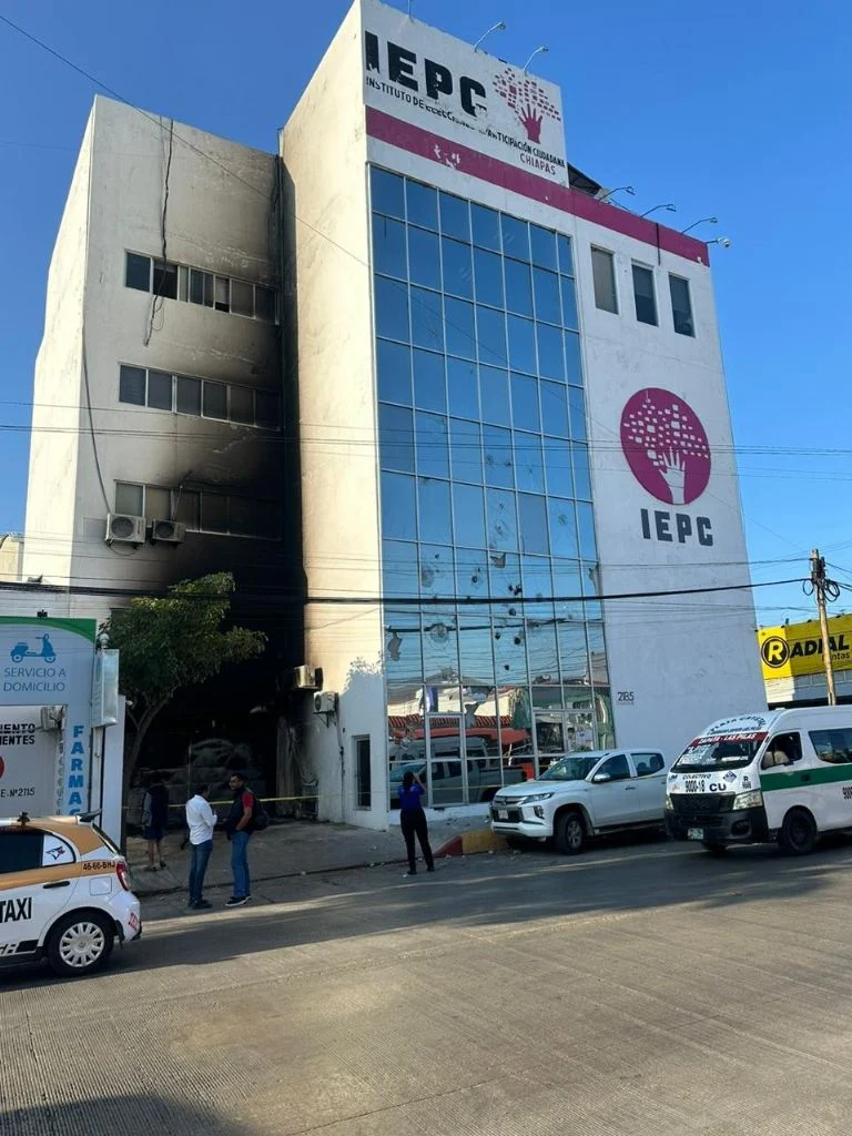 Incidente de vandalismo afecta al Instituto de Elecciones en Chiapas