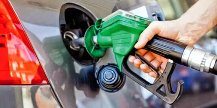 Hacienda Aumenta Subsidio al IEPS para Gasolina Magna y Diésel