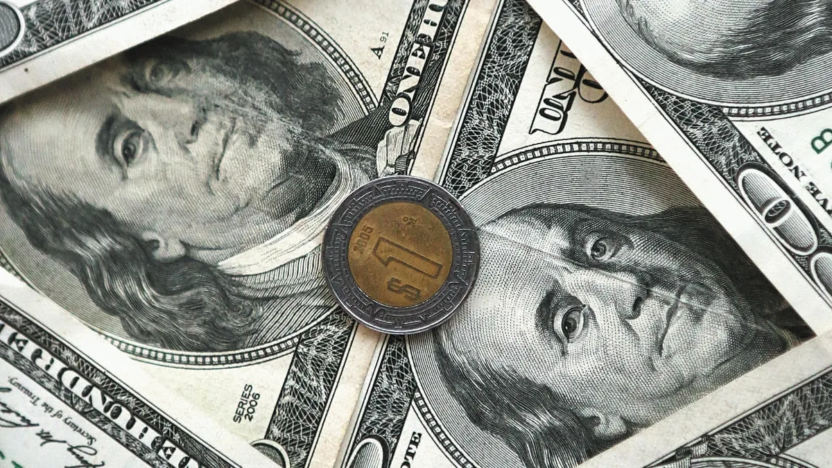Precio del dólar en México hoy:  – Pérdidas del peso ante la cautela por la Reserva Federal