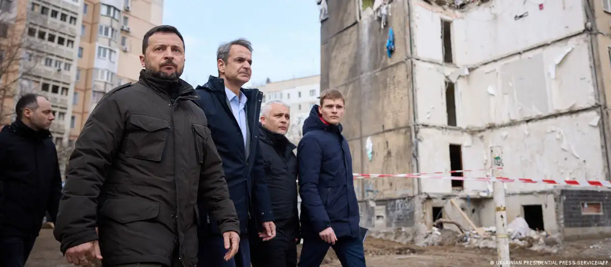 Ataques Aéreos en Odesa Mientras Zelensky y Primer Ministro Griego Visitan la Ciudad