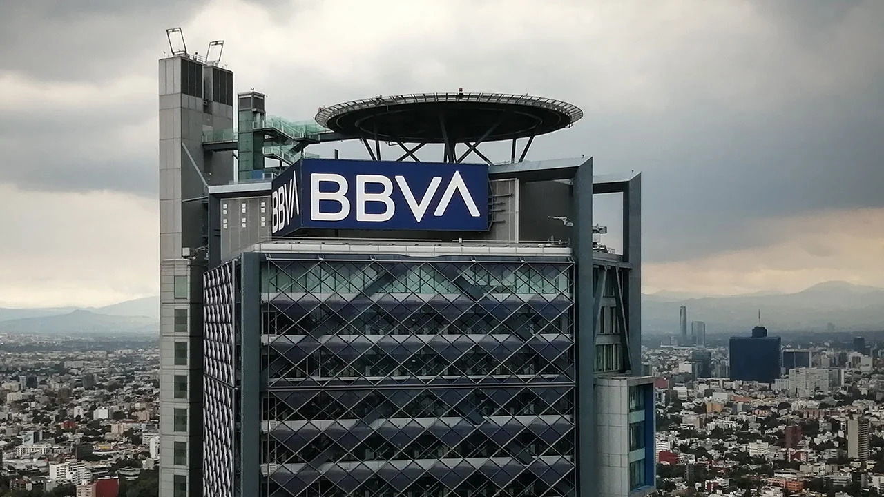 Persisten desafíos técnicos en la plataforma digital de BBVA México