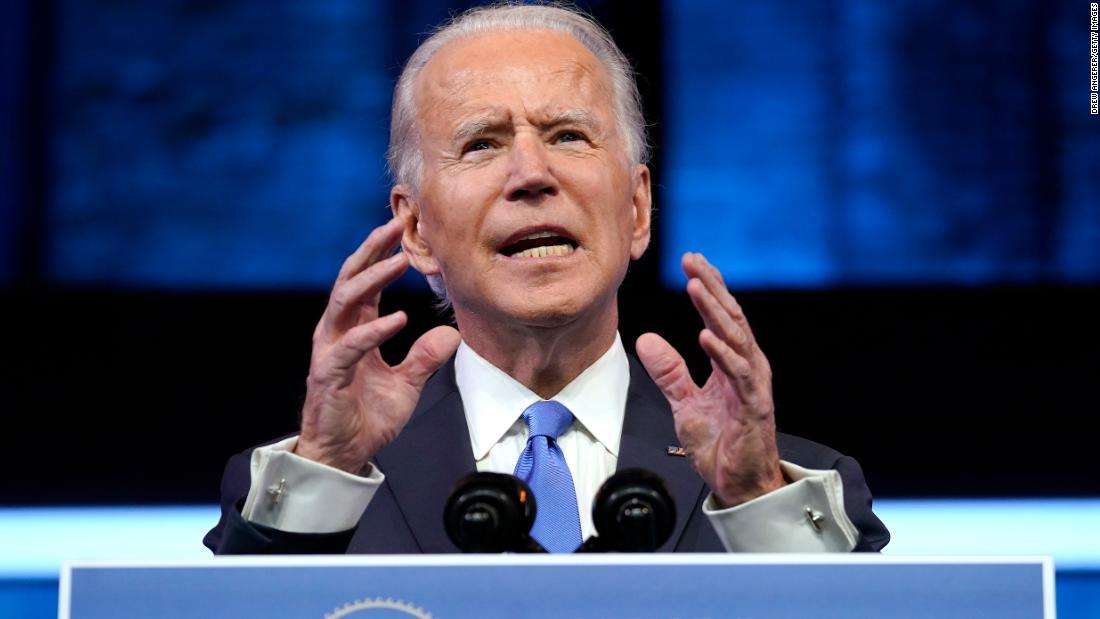 Empresarios y defensores exhortan a Biden a ampliar los permisos laborales para inmigrantes
