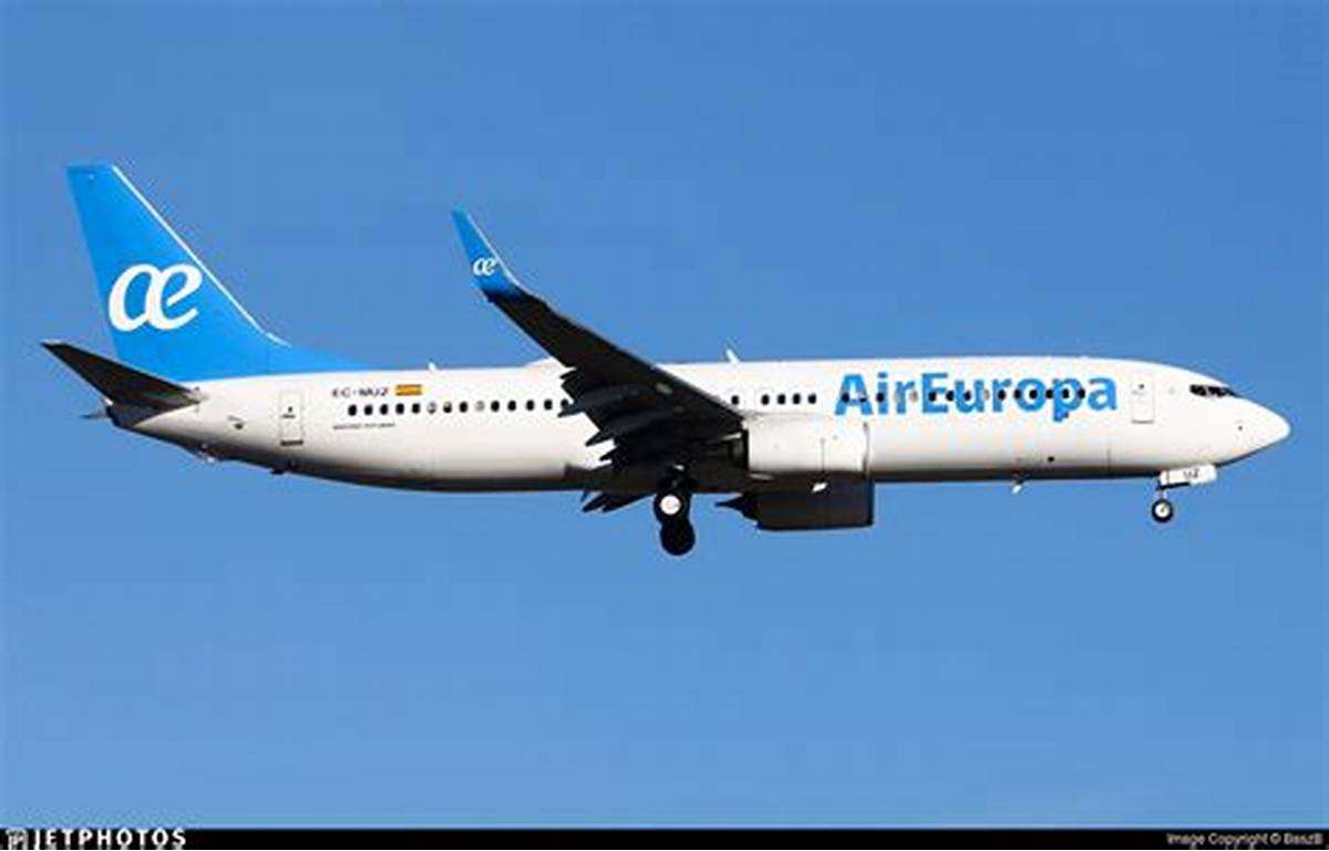 Bruselas Detiene Investigación de Compra de Air Europa por IAG por Falta de Documentos