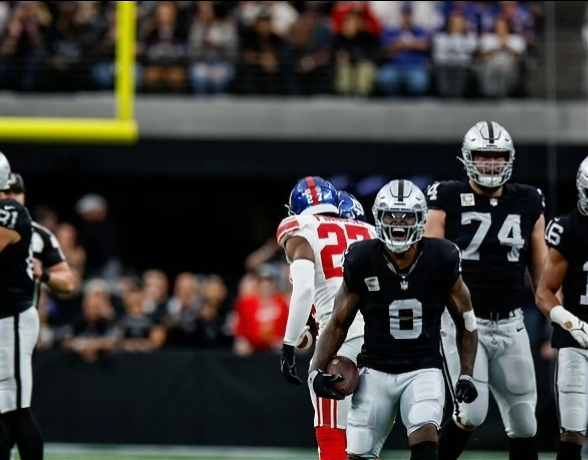 Josh Jacobs deja a los Raiders y se une a los Packers, cambiando el panorama de la NFL