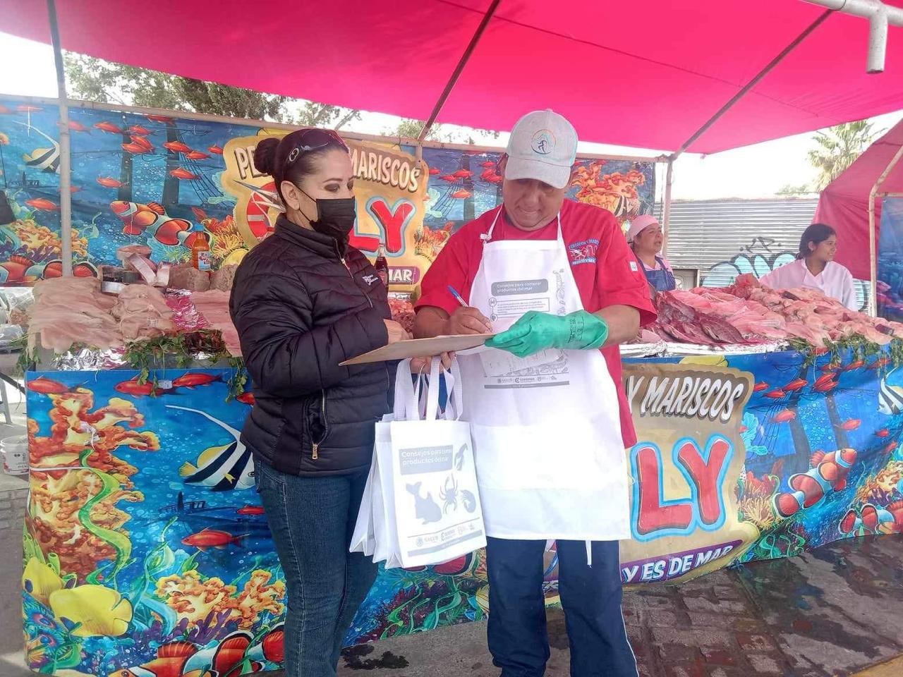 Impulso de la Secretaría de Salud a prácticas sanitarias en la comercialización de productos marinos