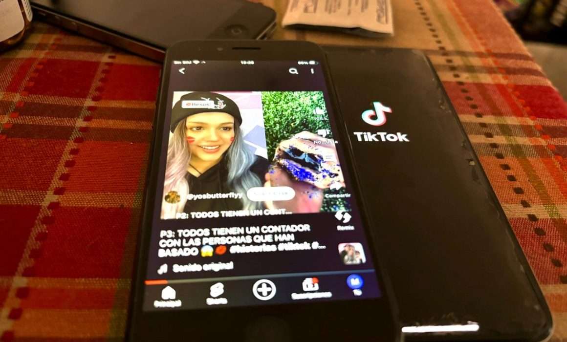 Riesgos para la Salud: Jóvenes Buscan Aceptación a Través de Redes Sociales