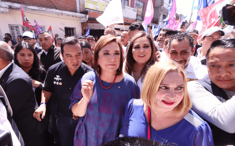Recorrido Emotivo por Iztapalapa: Xóchitl Gálvez Rememora su Época de Estudiante con Preocupación por la Seguridad