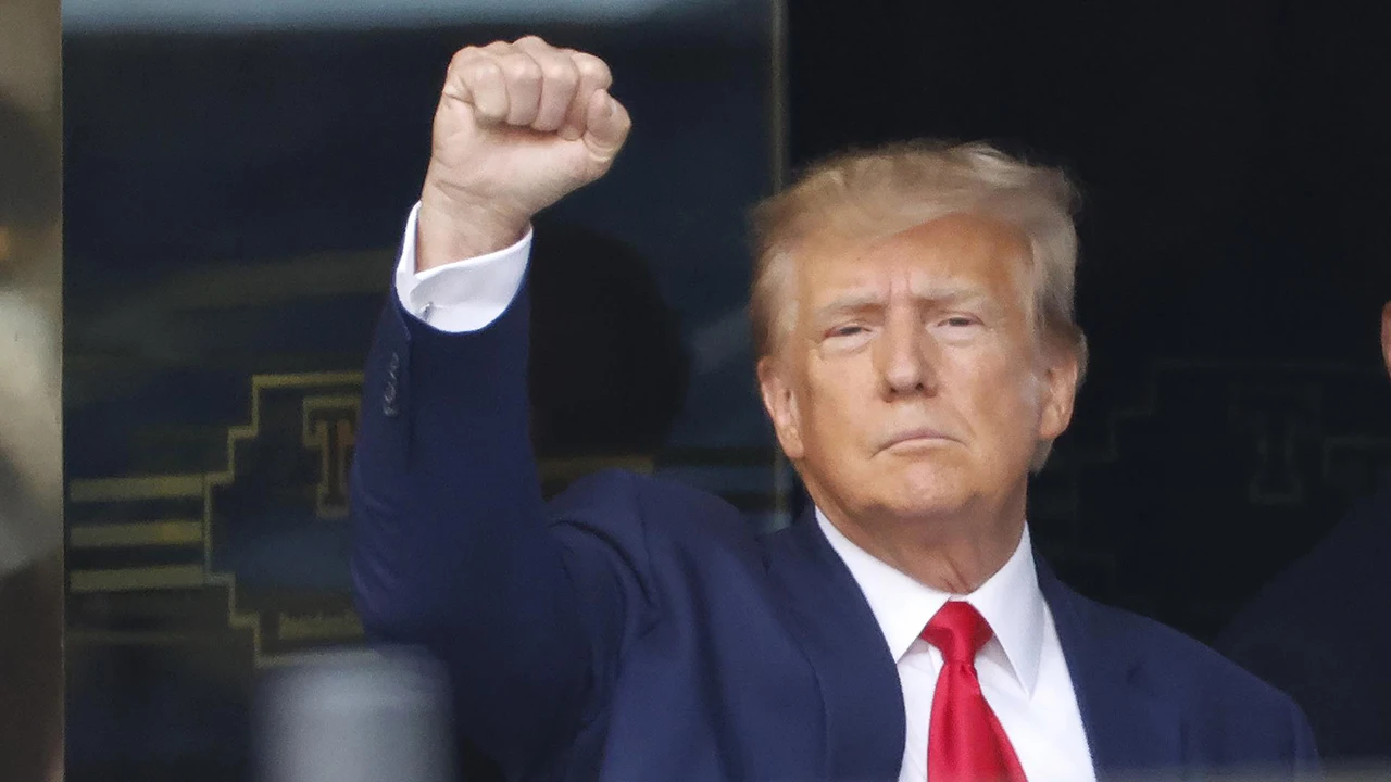 Donald Trump Asegura Candidatura Republicana para Buscar la Reelección