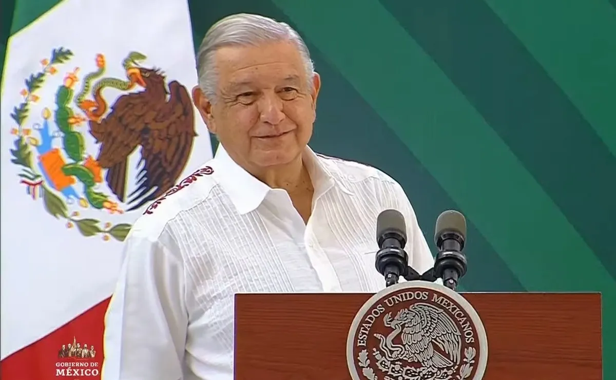 AMLO Aborda Incidente en Palacio Nacional y Temas Clave en la Mañanera
