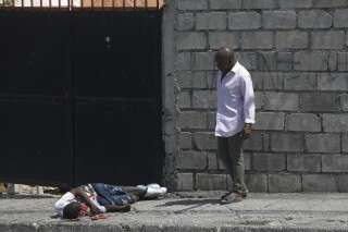 Más de 33,000 Personas Escapan de la Violencia en Puerto Príncipe, Haití