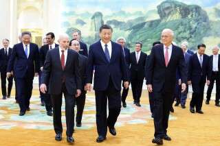 Xi Jinping insta a mejorar los lazos con Estados Unidos en reunión con empresarios