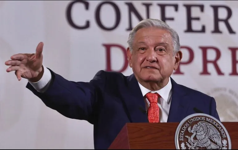 AMLO Aborda Asesinato de Normalista de Ayotzinapa y Criticas de Diputada Española