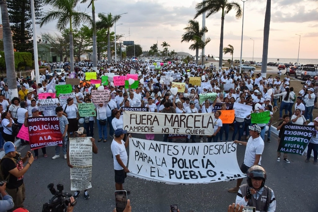 Persiste Paro Policial en Campeche y se Plantea Desaparición de Poderes