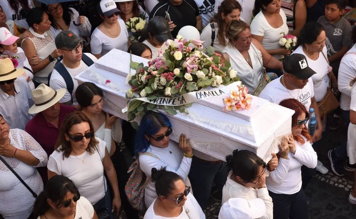 Despiden a Camila tras Trágico Suceso; Madre Responde a Declaraciones del Secretario de Seguridad de Taxco