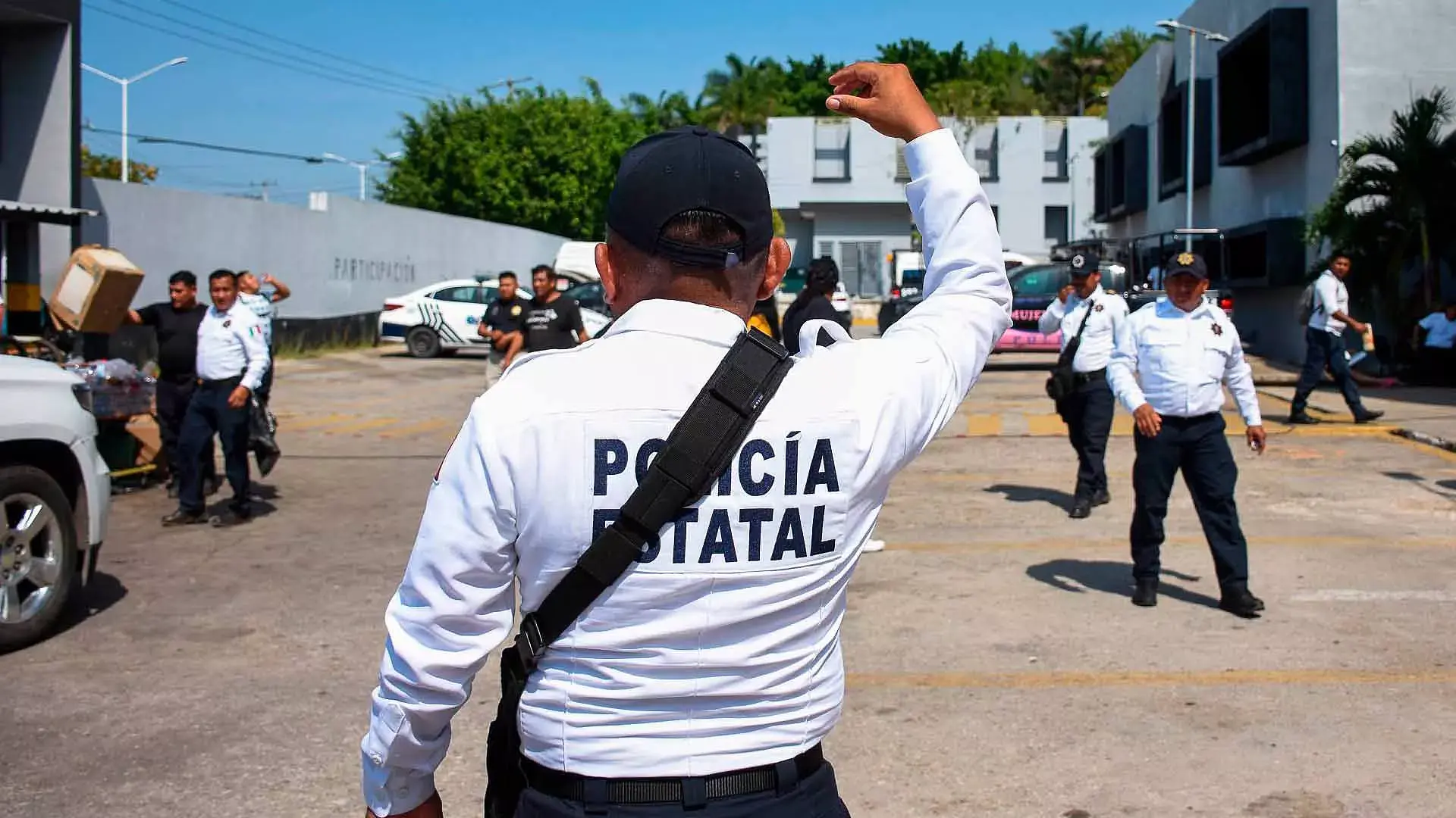 Policías de Campeche exigen la destitución de la secretaria de Seguridad Pública en medio de protestas ciudadanas