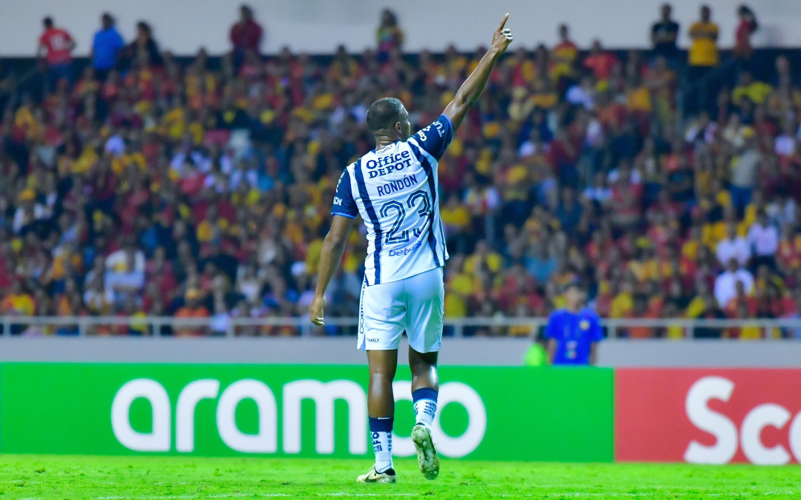 Pachuca arrasa a Herediano: Un paso gigante hacia las semifinales de la Copa de Campeones de Concacaf
