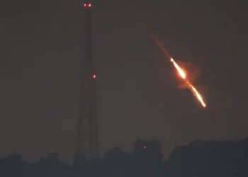 Israel Activa Defensas contra Ataque de Irán; Alerta por Ataques con Drones