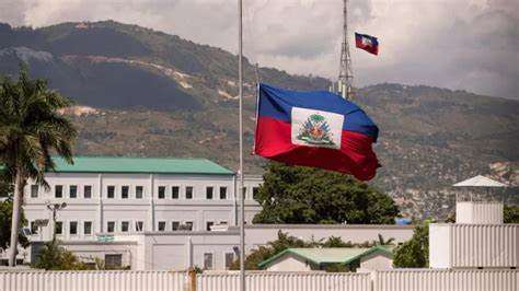 Instalan consejo de gobierno para restaurar orden en Haití